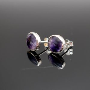 Studs Over £32.50