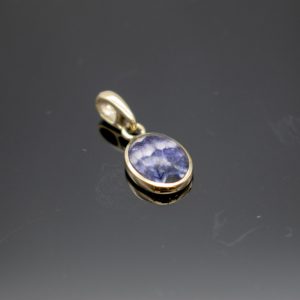 Small Oval 9ct Gold Pendant