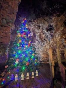 Treak Cliff Cavern by Candlelight at Chrsitmas