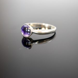 Medium Round Stone