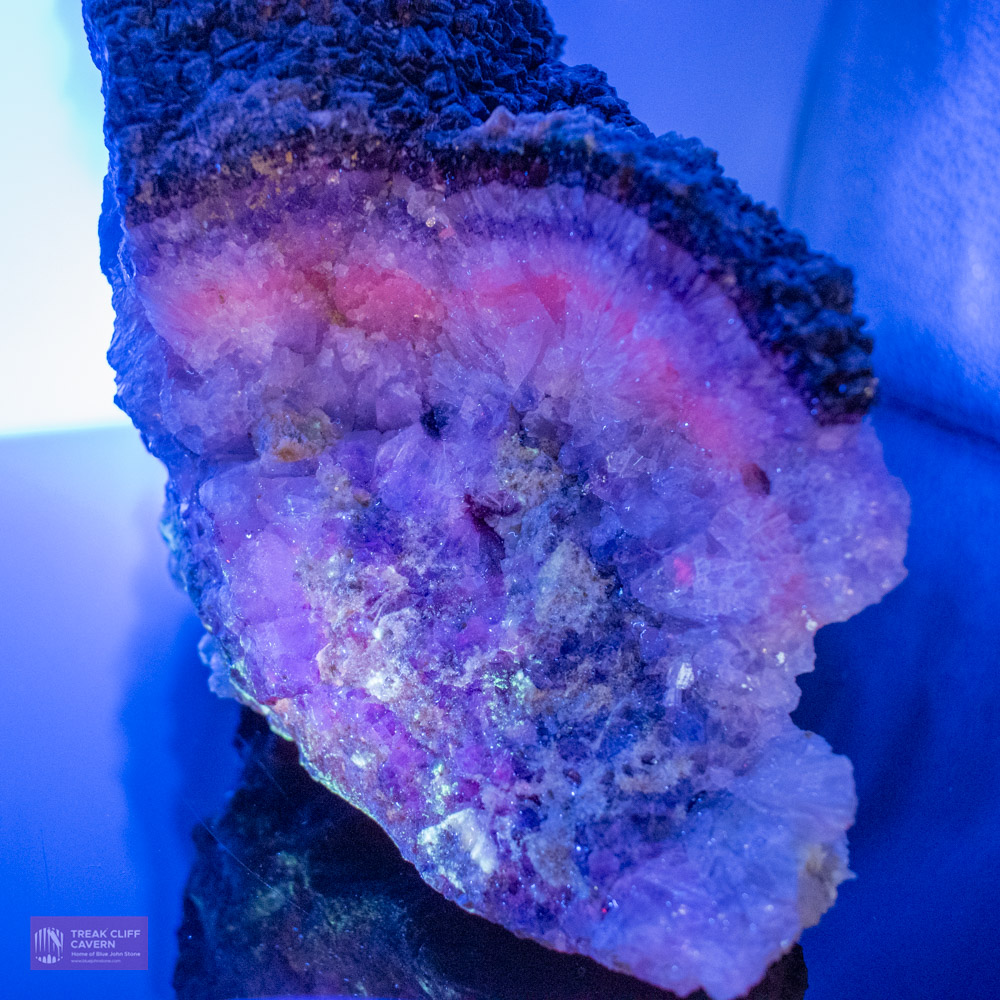 X Large specimen - Millers Vein 2021 UV reactive - Image 13